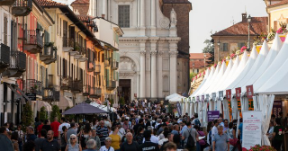 Bra - Cheese si apre con l’allarme degli esperti: «Senza microrganismi non ci sarebbe vita»