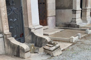 Mondovì - Furto al cimitero: danneggiate trenta tombe e rubate apparecchiature